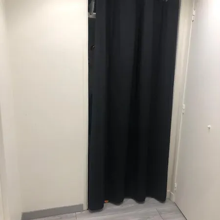 Lovely Cosy 아파트